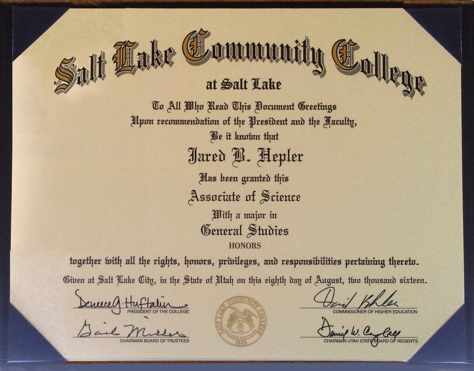 How to get a Salt Lake Community College diploma in 5 steps?